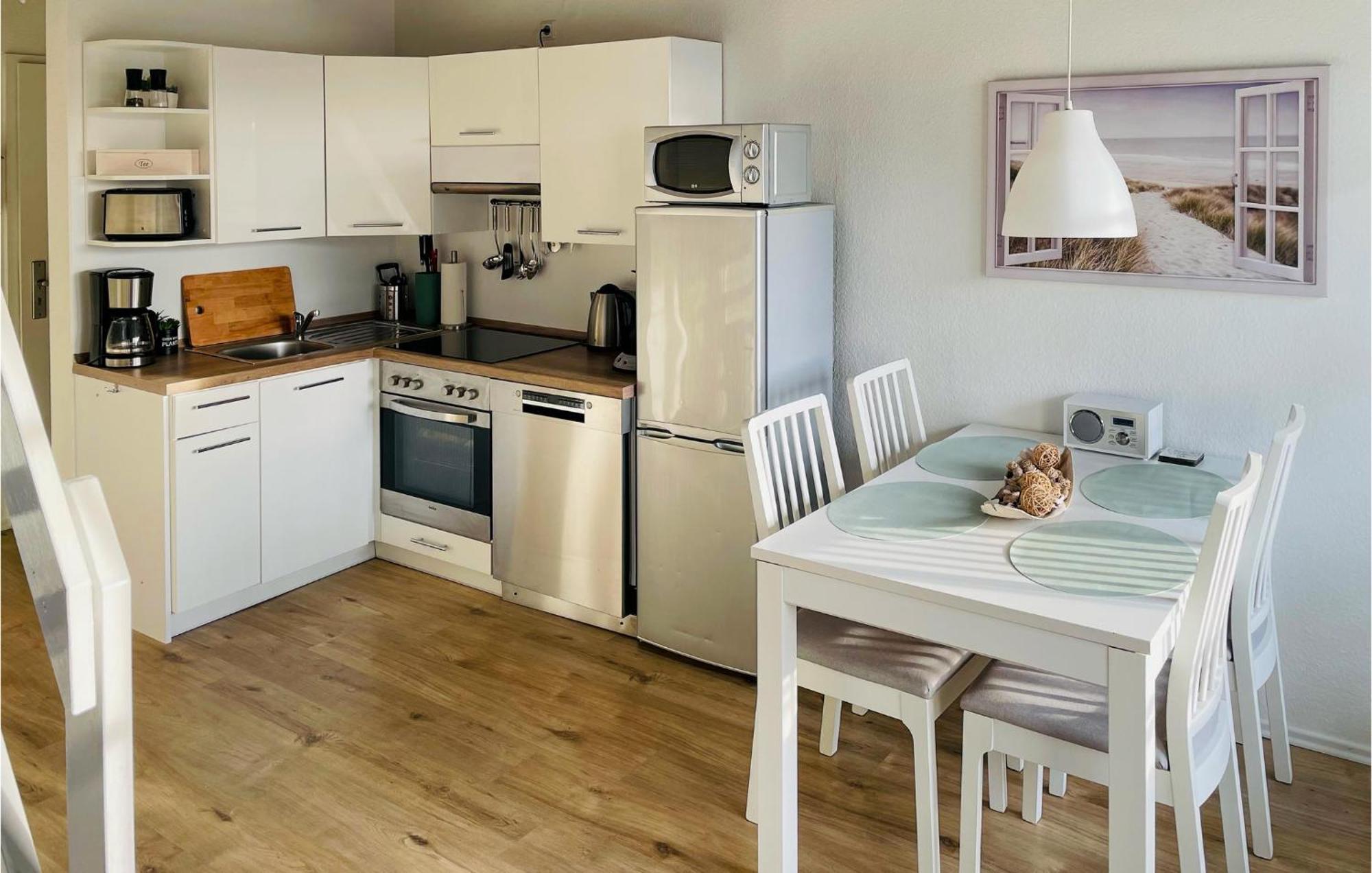 Cozy Apartment In Friedrichskoog With Kitchen Exterior foto